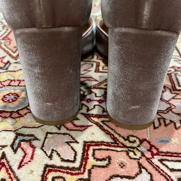 Sergio Rossi block heel velvet ankle strap shoes, EU39.5/US 8 - Picture 7 of 11